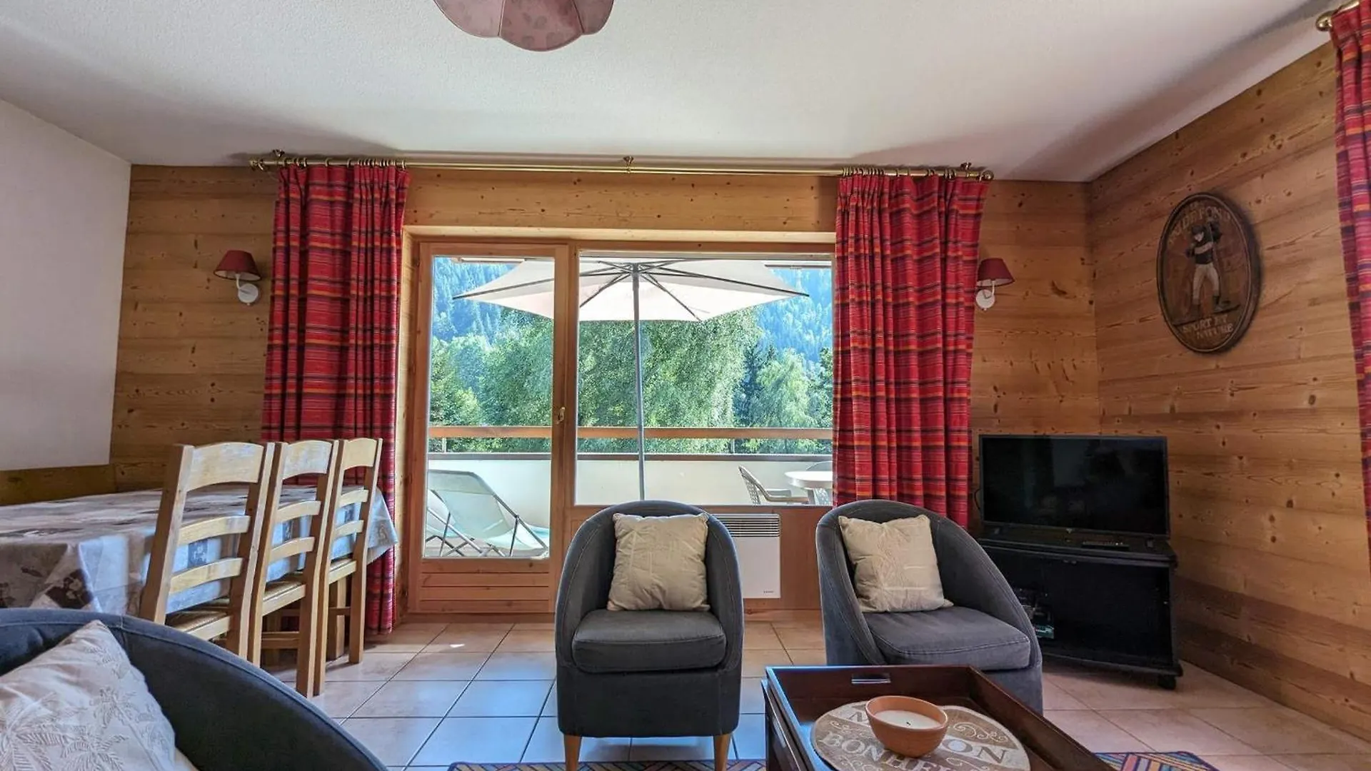 Appartement La Clusaz, 3 pièces, 6 personnes - FR-1-459-100 0*,  Francia